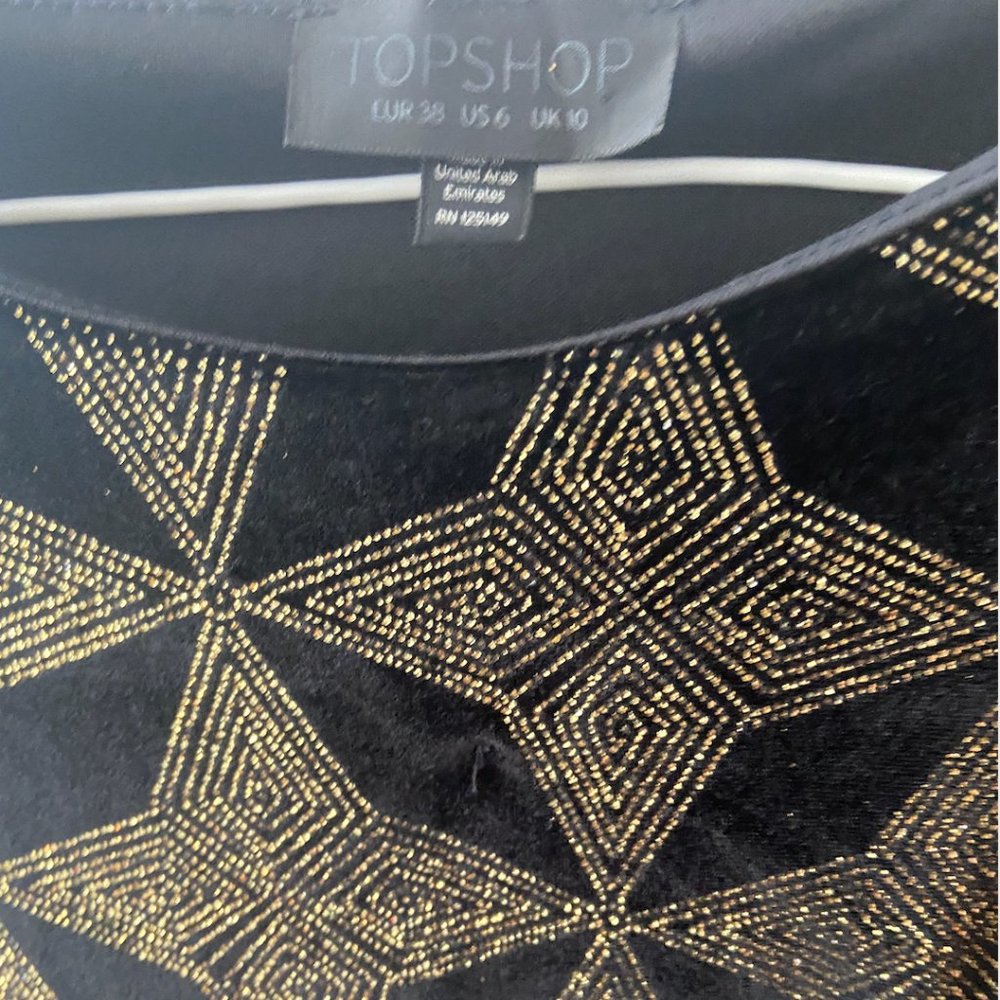 Black & Gold Star Print Dress from Topshop (Sz 6) - Picture 3 of 3
